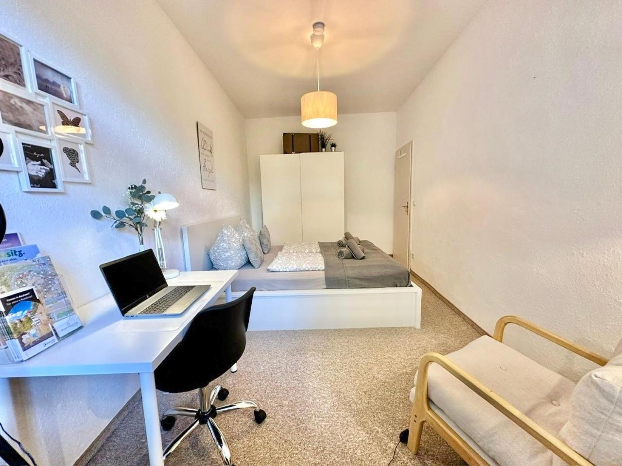Appartement "Stadtgefluester" Im Zentrum, Inkl Stellplatz, 2 Betten, Babybett, Balkon, Gratis Kaffee Und Tee, Wlan Bautzen Extérieur photo