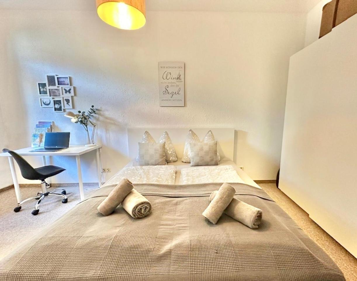 Appartement "Stadtgefluester" Im Zentrum, Inkl Stellplatz, 2 Betten, Babybett, Balkon, Gratis Kaffee Und Tee, Wlan Bautzen Extérieur photo