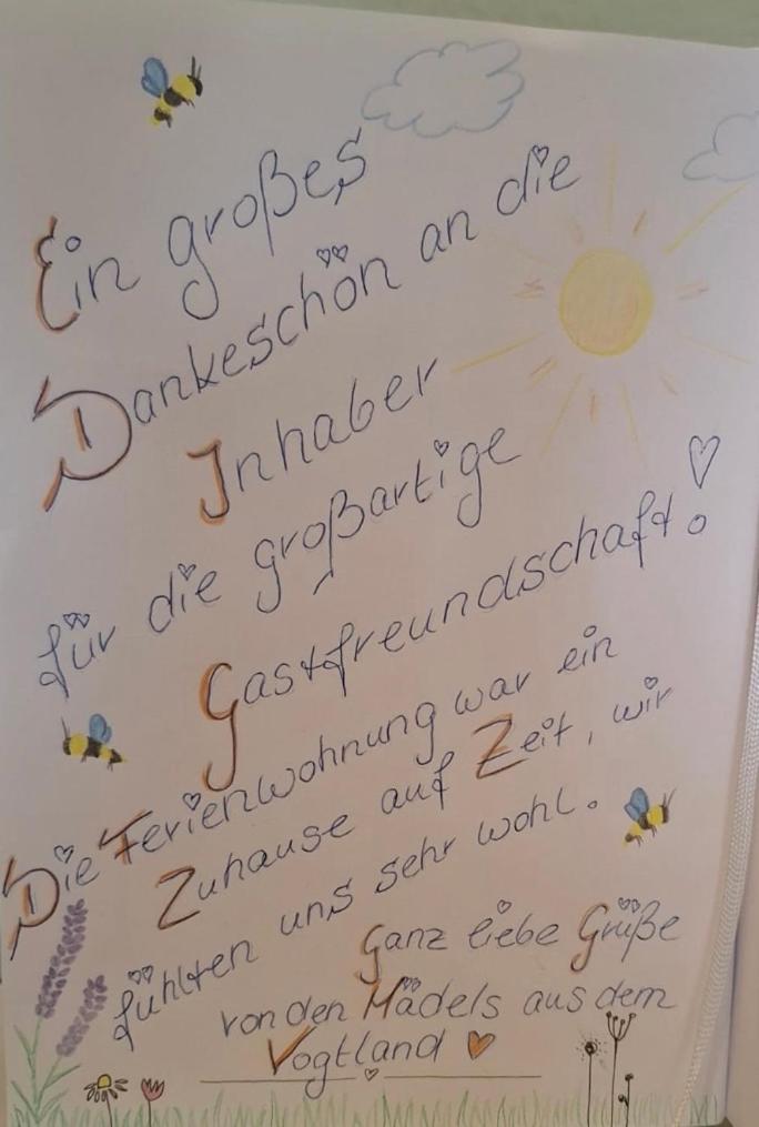 Appartement "Stadtgefluester" Im Zentrum, Inkl Stellplatz, 2 Betten, Babybett, Balkon, Gratis Kaffee Und Tee, Wlan Bautzen Extérieur photo
